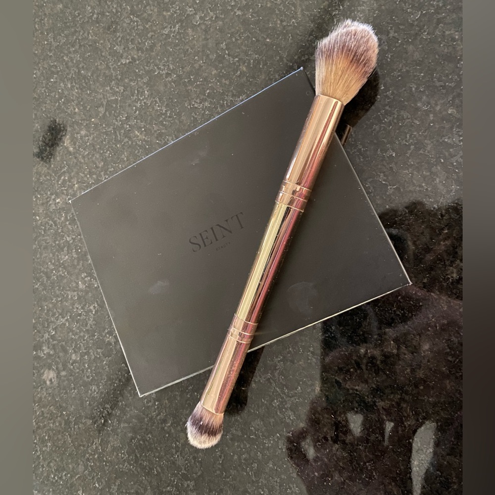 Three Seint brushes (Maskcara)